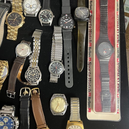 Watches used, lot of 35 needing service or repair
