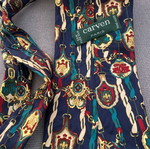 Tie in like new condition