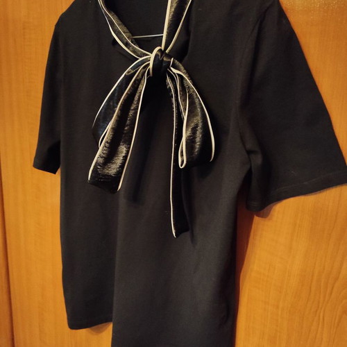 Zara blouse new, size M, black