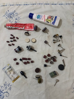 Dremel accessory set used for sanding, cutting, grinding, and polishing