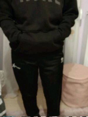 Nike unisex black sweatshirt size L used, worn few times