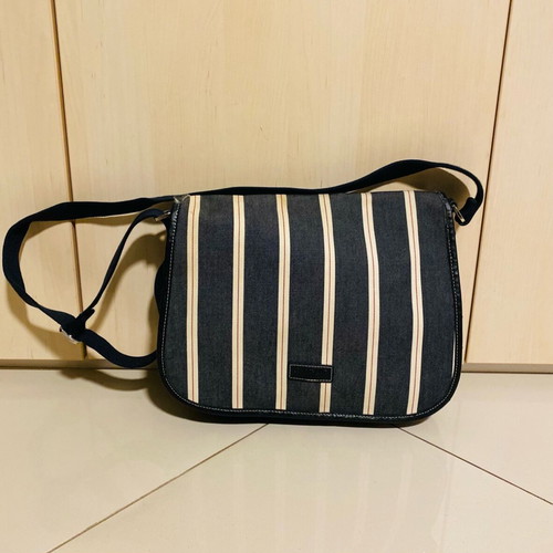 Longchamp shoulder bag like new, denim with white and blue stripes