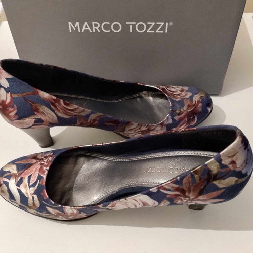 Marco Tozzi floral blue pumps used, size 41