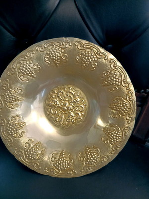 Brass vintage fontaniera with grapevine design like new