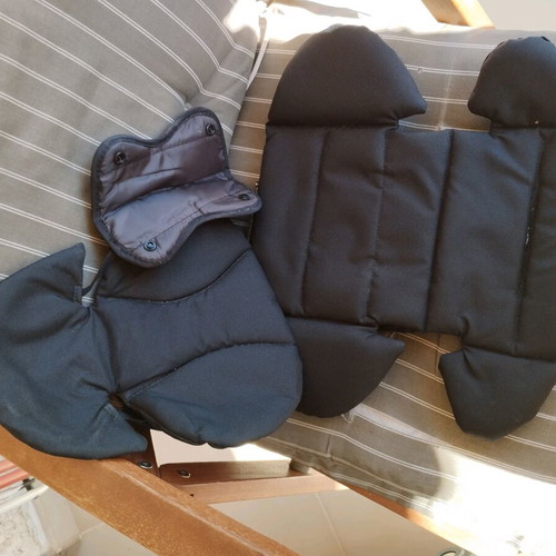 BeSafe iZi Go Modular X2 i-Size baby seats like new, set of 2 with bases
