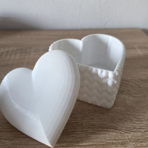 Heart-shaped box like new, 3D printed PLA plastic