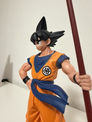 Φιγούρα Son Goku Dragon Ball σαν καινούργιο με Power Pole και βάση