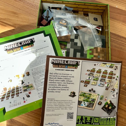 Minecraft Builders & Biomes board game new Ravensburger
