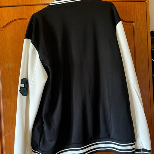 Jacket new black and white XXL