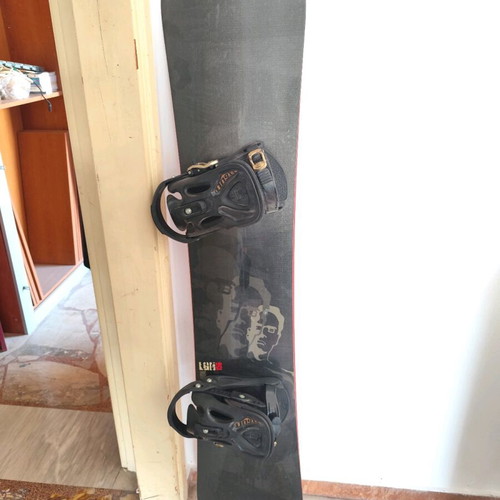 Ski board used, almost like new