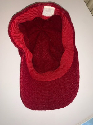 Wool hat red size S like new