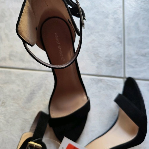 Black high-heeled sandals Bozikis new, size 40