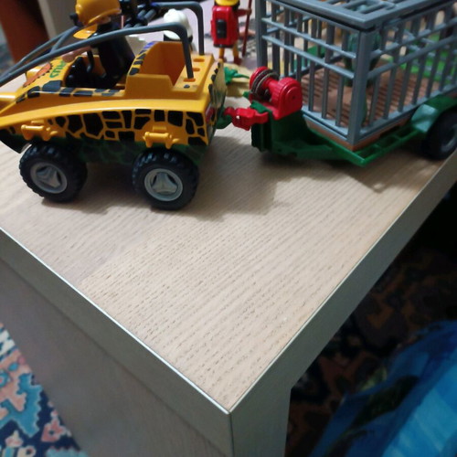 Playmobil Amphibious vehicle used with extras 4175