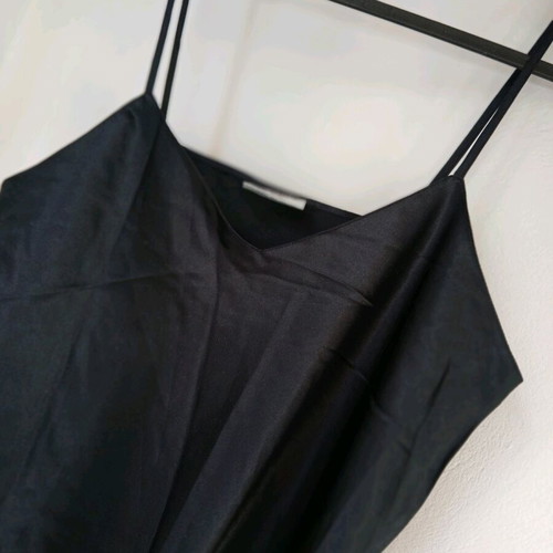Black satin nightwear like new, size M