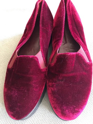 Red fuchsia suede moccasin shoes like new size 38
