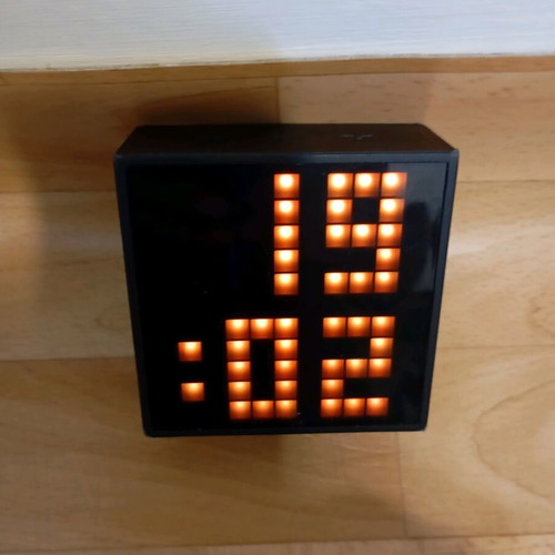 Time Box Mini Bluetooth speaker used in good working condition