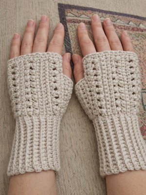 Handmade knitted gloves made to order, beige
