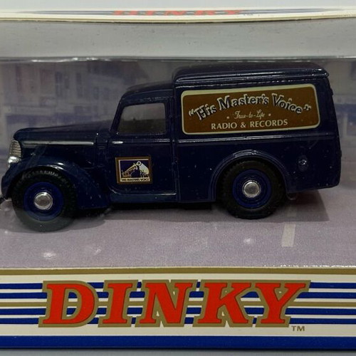 Matchbox 1990 The Dinky Collection DY8-B 1948 Commer 8 CWT Van scale 1:43 new