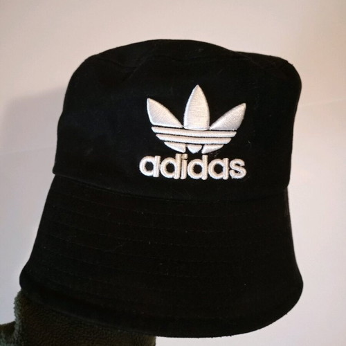 Adidas bucket hat like new, black