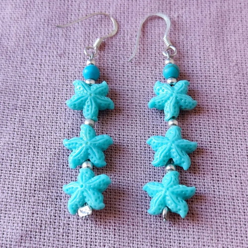 Blue earrings with starfish design and 925 silver clasp