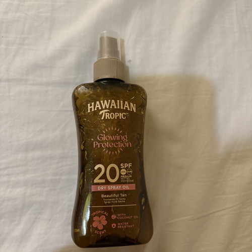 Hawaiian Tropic Dry Spray Oil SPF 20 like new