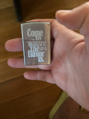 Zippo Marlboro 2002 like new