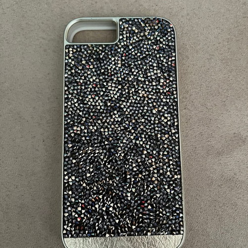 iPhone 6 case like new with gold details