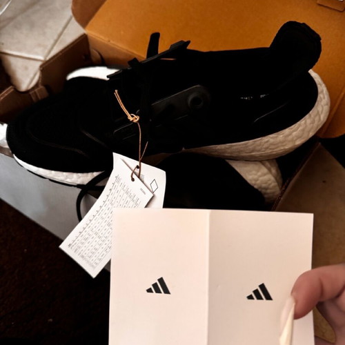 Ultraboost 22 new, size 37