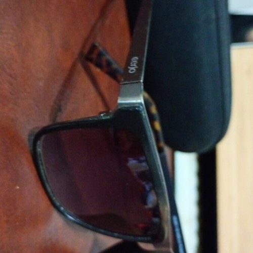 Cerjo by SwissHD unisex sunglasses with UV protection