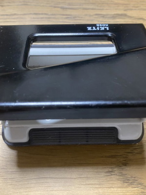 Leitz 5028 vintage hole puncher used