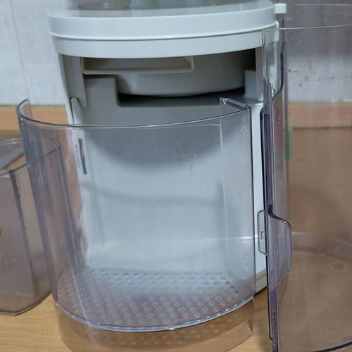 Braun juicer new, unused