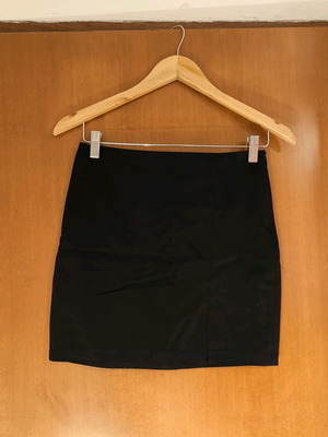 Mini φούστα mindyourstyle με φερμουάρ σαν καινούργιο, μαύρη