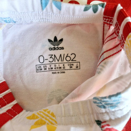 Adidas baby set like new with short sleeve top and leggings 0-3 months