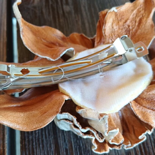 Bridal leather flower hairpin handmade new