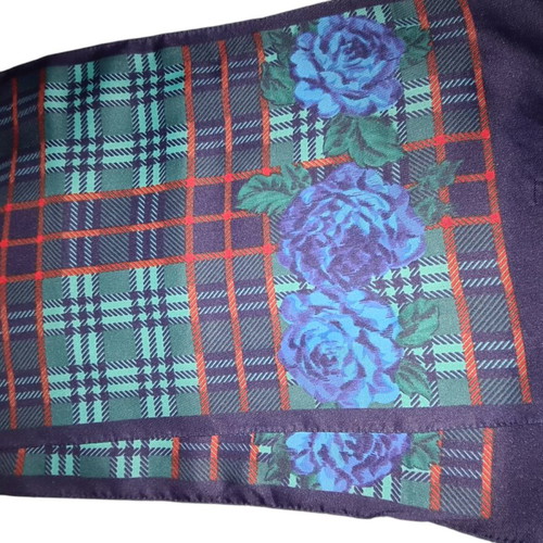 Scarf type shawl like new