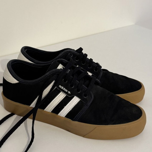 Adidas sneakers size 39.5 like new black and white