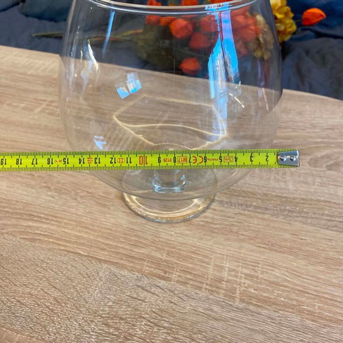 Glass decorative set like new, large bowl and 2 candle holders