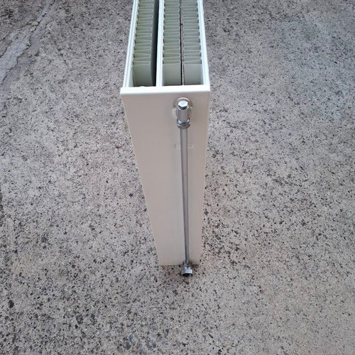 Radson Panel type heating radiator 33/900/600 like new, 2553 Kcal/h