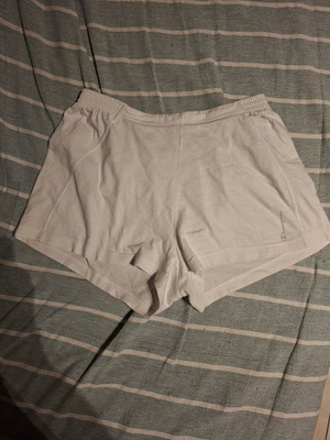 Champion white shorts used, size L 40 12