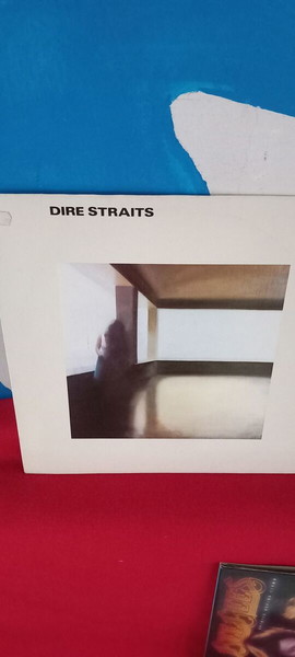 DIRE STRAITS