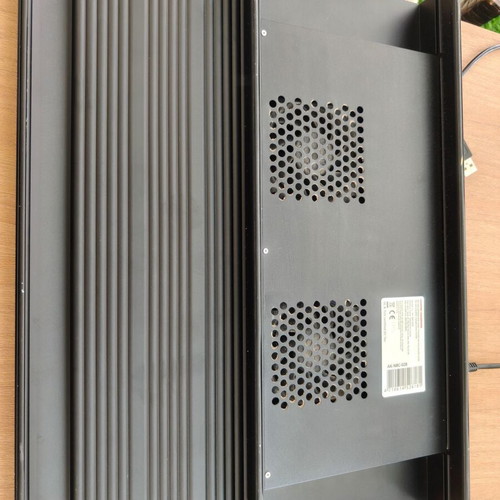 Akasa AK-NBC-02B Cooling Pad for Laptop up to 17.3" used, aluminum