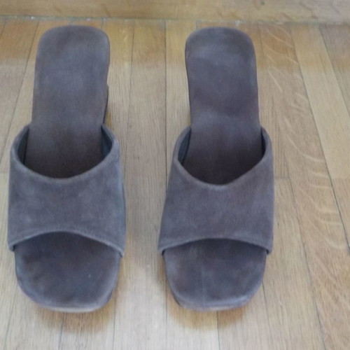 Suede sandals handmade new, 9 cm heel, brown