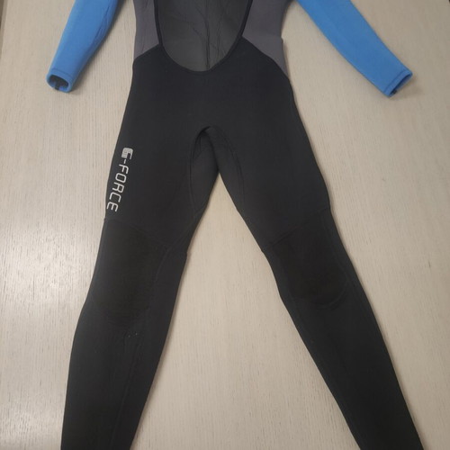 G-Force Kids Sailing Set 140-146 cm with Gul All Purpose Shoes and Socks used