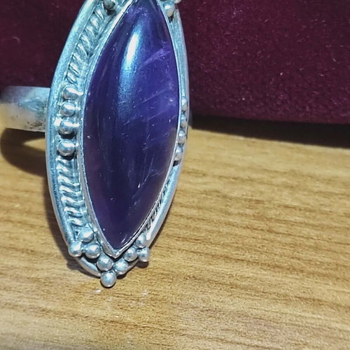 Silver ring 925 with amethyst like new, size 18