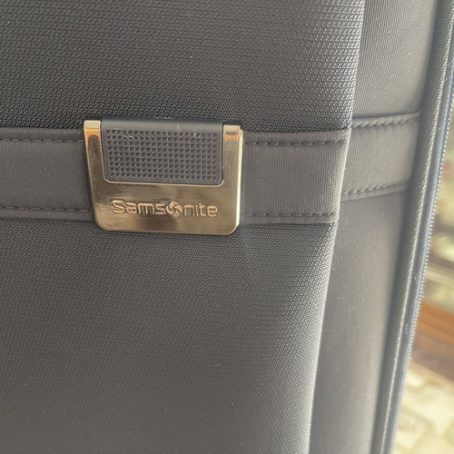 Samsonite large suitcase 73cm dark blue like new