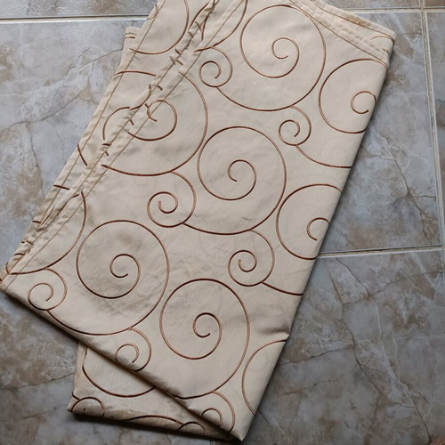 Tablecloth new 1.47×1.32 cm