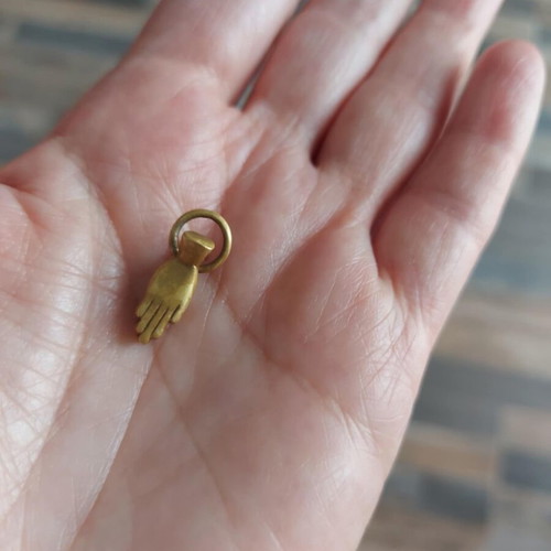 Namaste pendant necklace new, made of brass