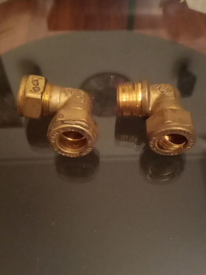 Elbow Connector Φ15 Compression for Copper Pipe, like new, 2 pcs