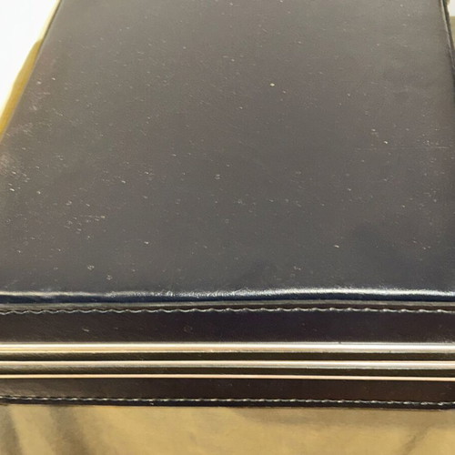 Savoy Vintage Cassette Case Made in USA, like new, 30 slots