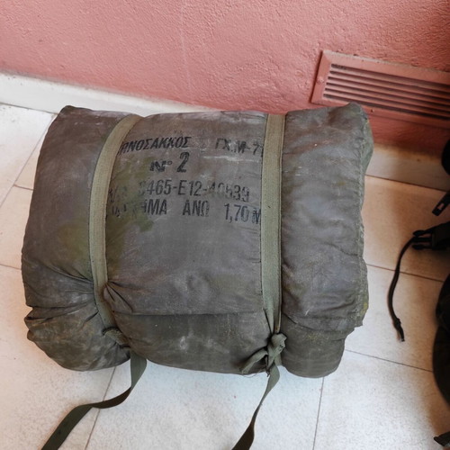 Special Forces lot: bergen, liner, sleeping bag, hat